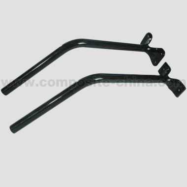 Süsinikkiust kaelakael