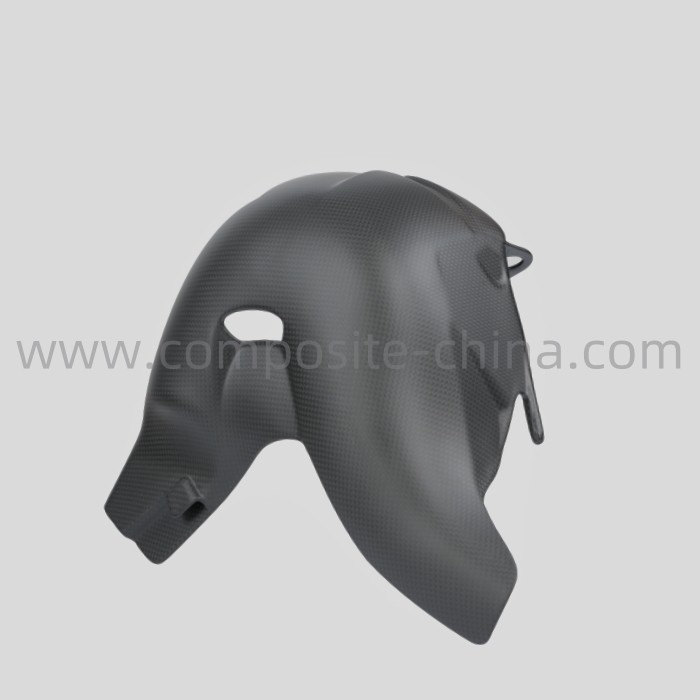 Kohandatud süsinikust mootorratta osad